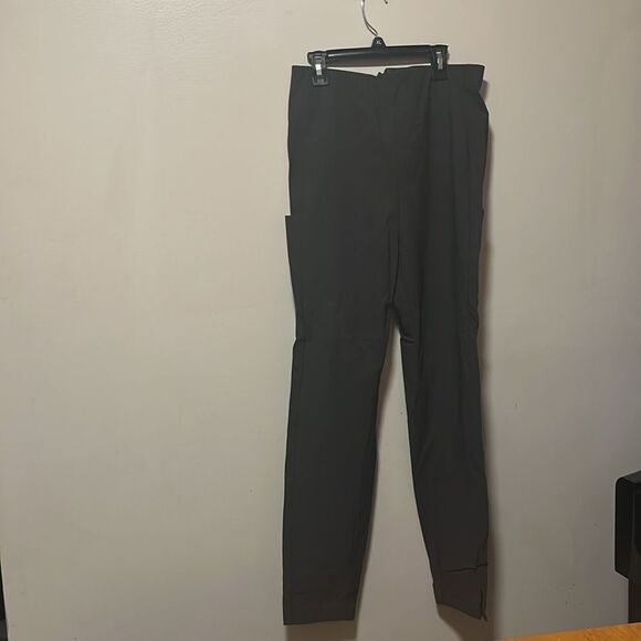 ATHLETA WANDER SLIM GREEN TRAVEL COMMUTING PANTS SIZE 12 - Picture 8 of 8